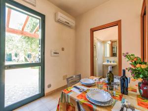 Apartment Wohnung by Interhome