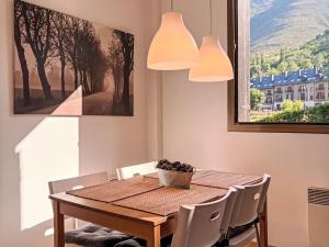 Apartment Gemütliche und komfortable Wohnung Aüt 2 Vall de Boí by Interhome