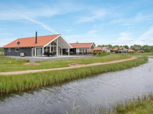 Holiday Home Domi - 1-2km from the sea by Interhome