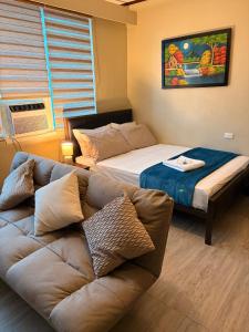 golden peak CONDO