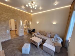 Renovated, Classic, high ceiling apartment in the historic center of Odesa