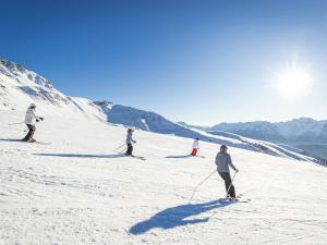 Studio centre-station au pied des pistes, parking gratuit - FR-1-807-115
