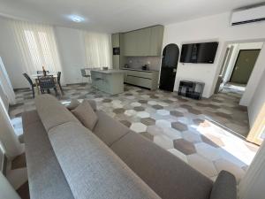 Baveno Rose Apartment 1