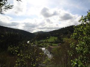 Gîtes mitoyens avec vue sur la Loire - 10 pers. - FR-1-582-156