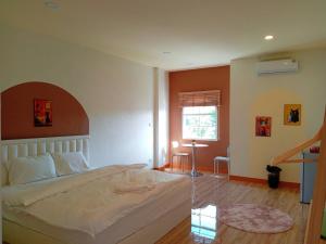 โรงแรม JP Lucky Lux Hotel