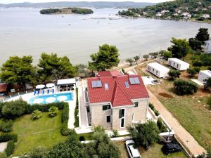 Two Bedroom Sea View Apartment