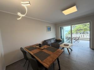 Two Bedroom Sea View Apartment