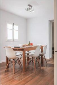 Home2Book Bright Apartment in Seville
