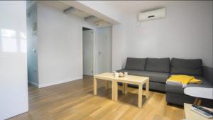 Home2Book Bright Apartment in Seville