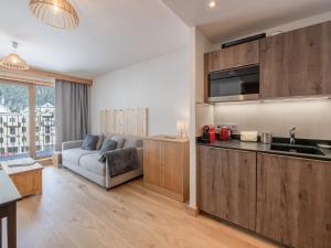 Cozy appartement au centre de Chamonix avec balcon - FR-1-343-274