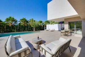Villa de lujo con piscina privada en Las Colinas