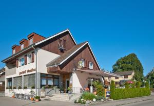 Pension Gasthof Storchen Wiesendangen Schweiz