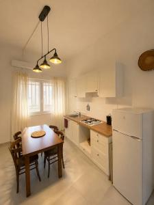 Valledoria Central Modern Studio
