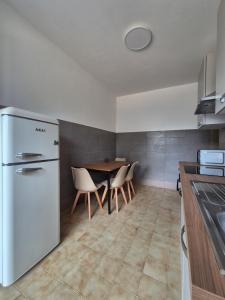 Spinaceto Modern Home, Roma EUR