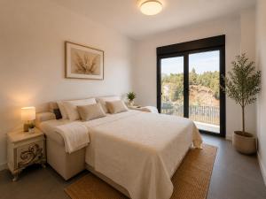 Luxury Sea View Apartment in Myramar Cost