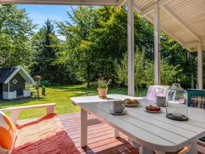 Holiday Home Sofja - 175m to the fjord by Interhome