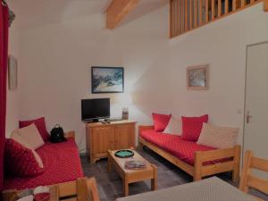 Duplex rénové 68 pers, 2 sdb, balcon, coeur station, casier skis - FR-1-265-203