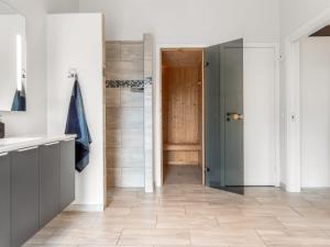 Holiday Home Sunna - 1-2km from the sea by Interhome
