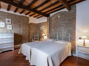 Apartment Asciano by Interhome