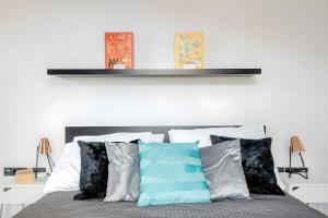 Prague Days - One-bedroom Apartment with Workspace and iMac in Vinohrady