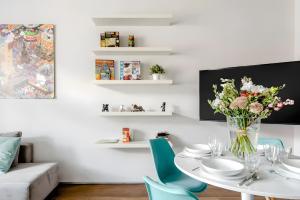 Prague Days - One-bedroom Apartment with Workspace and iMac in Vinohrady