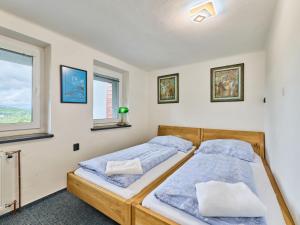 Holiday Home Vyhlídka-5 by Interhome