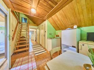 Holiday Home Vyhlídka-5 by Interhome