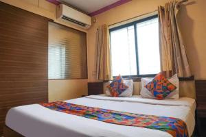 FabHotel Shloka