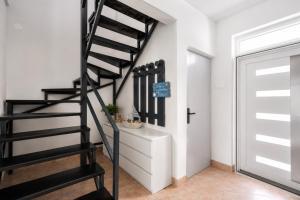 BALATON A KERTBEN - BALATON IN THE GARDEN - Beachfront villas with beautiful view, private beach