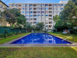 St Martini Gardens Garden Apartment & Pool