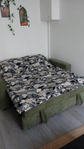Stylish studio in Enghien near Paris 2 people