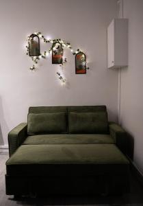 Stylish studio in Enghien near Paris 2 people