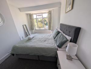 Home in Harrow close to wembley