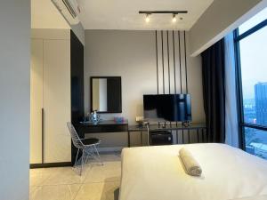 STARLIT SUITEs AT AXON RESIDENCE KLCC