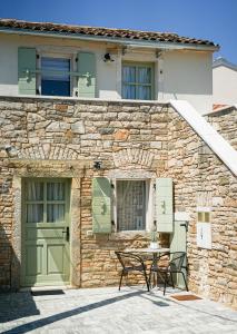 Studio Apartments Ad Finem Vilae