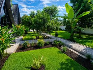 Evergreen villa