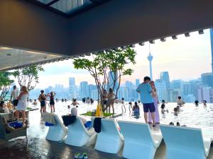 STARLIT SUITEs AT AXON RESIDENCE KLCC