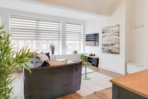 1BR Apartment City Centre By Luxiety Stays