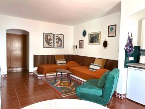 Cozy Studio with Pool - The Strip street & Beach