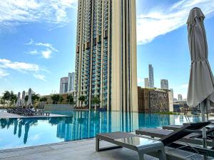 Avelon Elegant Urban Stay in Downtown Near Burj Khalifa