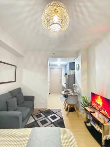 M Place Affordable and Family Friendly Staycation