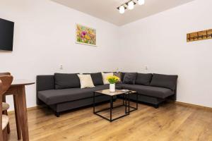 Comfy & Modern 1BR near Mall Plovdiv by Flat Manаger