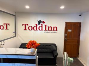 Todd Inn Walking Street