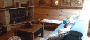 "Ca Dreghina" Charm & Relaxation between wood and stone