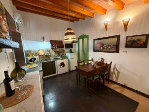 Country house La Virgy with exclusive pool and sea view