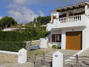 Casa Louise - Great Value 3 Bedroom House In Son Bou - Perfect For Families