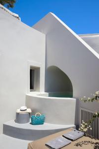 Elegant Santorini House 3 Bedroom Villa Caldera View-Hottub