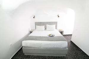 Luxury Santorini Villa Hidden Gem Villa Private Pool Sea & Caldera View