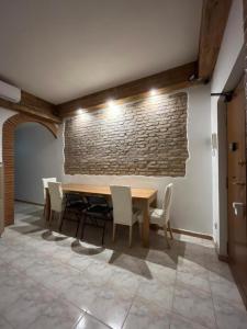 SanLo Rooms