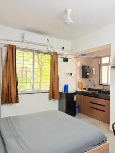 Swift Nest Modern AC Studio in Pimple Nilakh, Pune